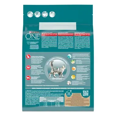 PURINA ONE® Esterilizado Rico en salmón y trigo Vista Trasera